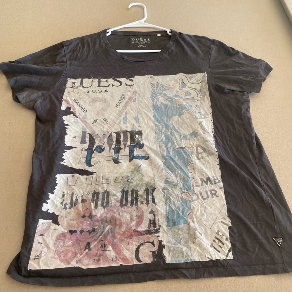 Mens large guess shirt